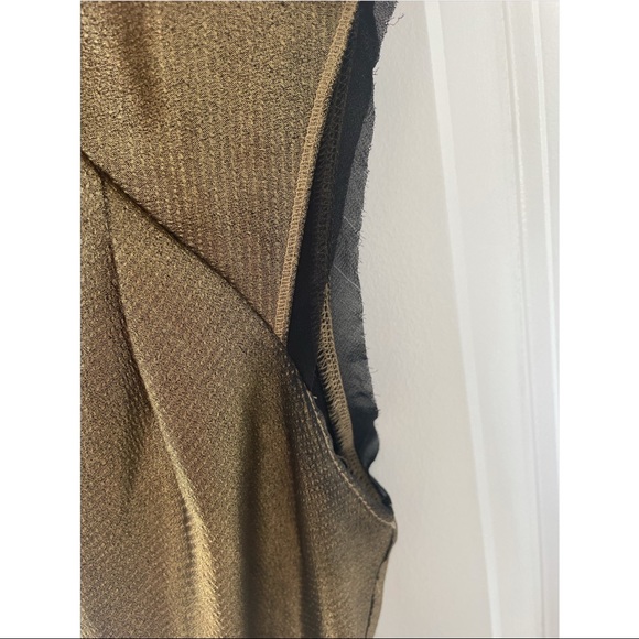 VERA WANG gold blouse size S - Picture 5 of 5